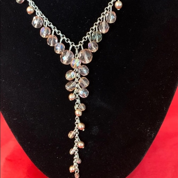 Elegant beaded drop necklace - Picture 2 of 3